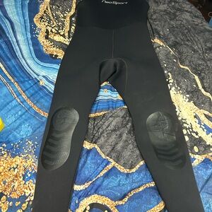 NeoSport Men's Black Swim Wetsuit